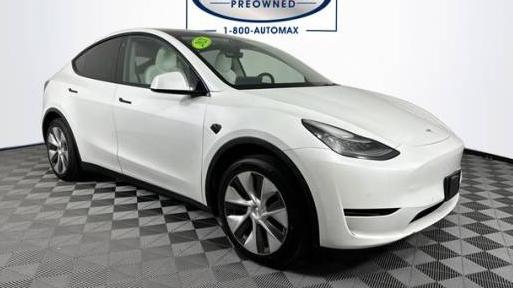 TESLA MODEL Y 2021 5YJYGDEE0MF106742 image